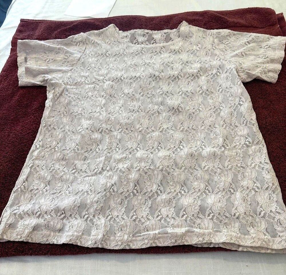 Women’s Vintage White Floral Stretch Lace Top Short Sleeve Blouse Coquette Sz M